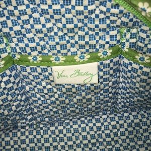 VERA BRADLEY GREEN APPLE SMALL TOTE